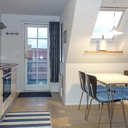Lovely In With House Sea View Apartamento