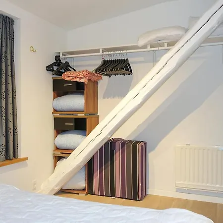 Apartamento Lovely In With House Sea View